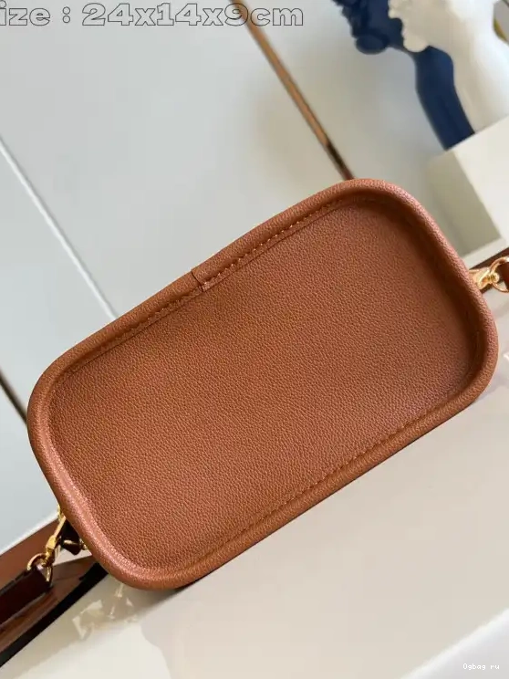 Out Inside Bandoulière BB Neverfull LOUIS VUITTON 0325